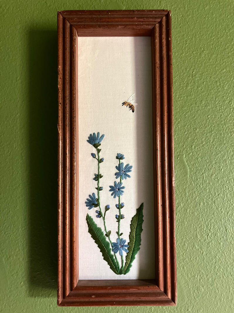 Mom&#39;s favorite flowers in memom&#39;s frame